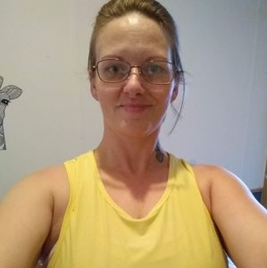 Meet your Posher, Danika